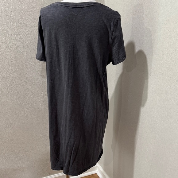 Universal Thread Casual Charcoal Gray T-Shirt Dress - Picture 2 of 5